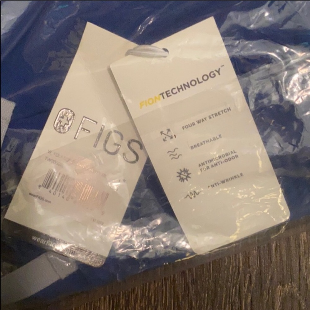 FIGS LARGE SKINNY TALL NWT